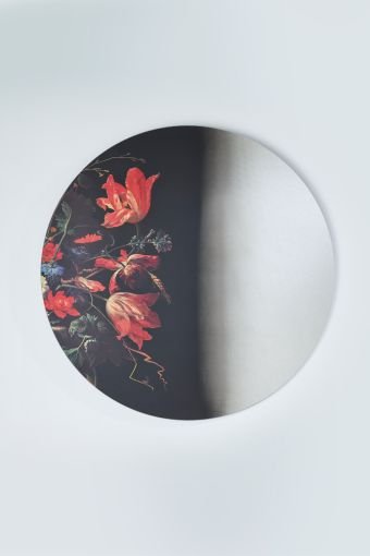 Museo round wall mirror, showing printed art mirror, measuring 100 x 100 cm in a clear product view.
