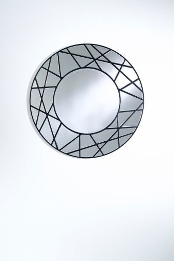 Graphic Black