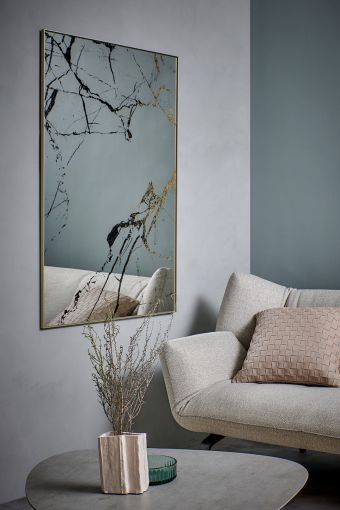 Marble hoverimage