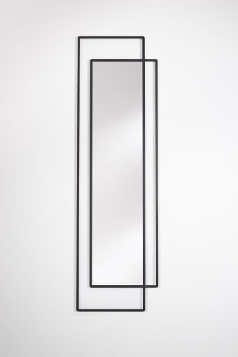 Bordo rectangular wall mirror, showing frameless glass design with an illusion-frame effect.
