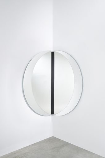 Luna Black Corner M round wall mirror, showing round corner-mounted mirror, measuring 150 x 150 cm.