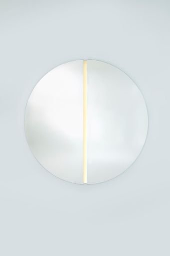 Luna Light Round M round wall mirror, showing round mirror with integrated LED light.