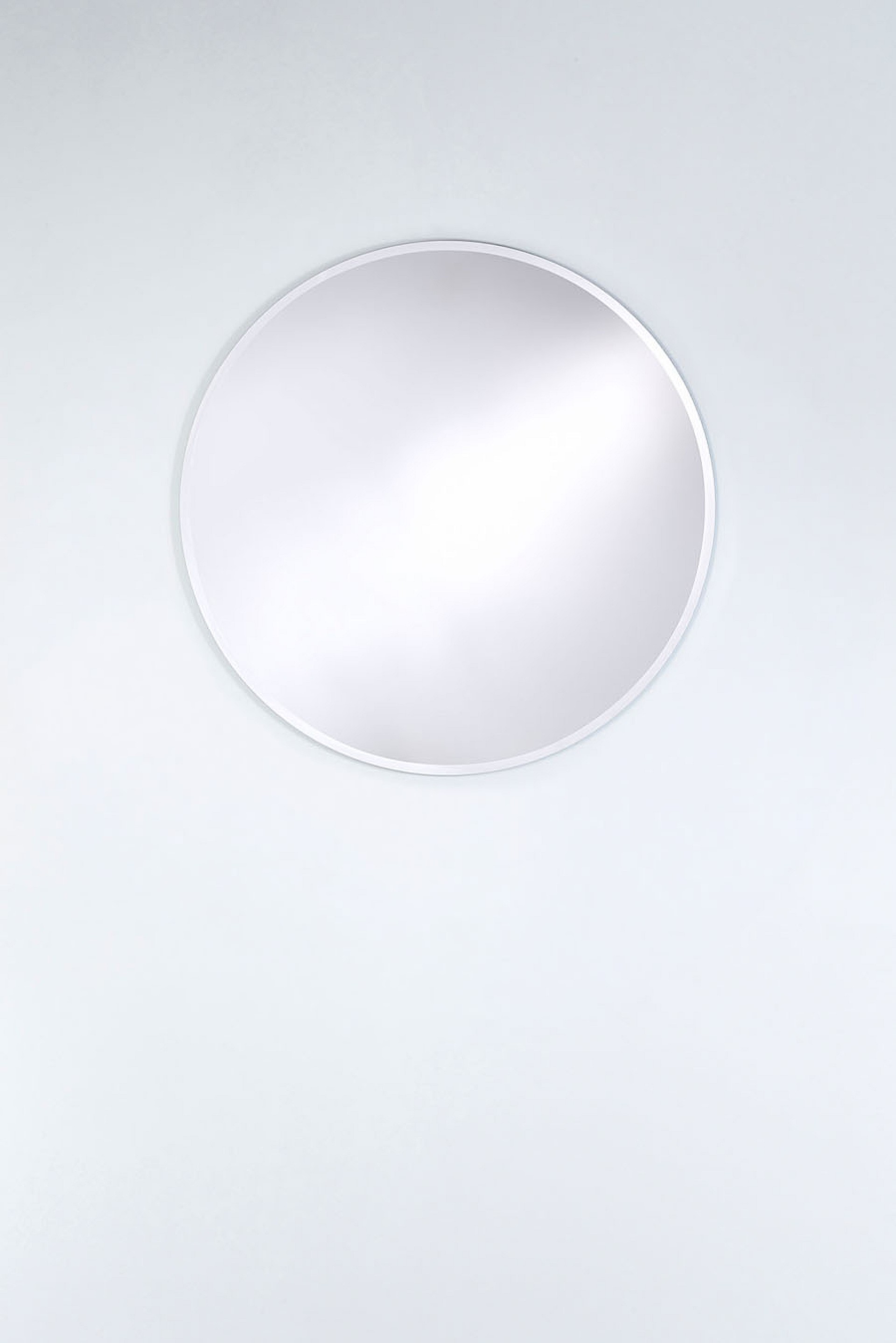 Pure Round M